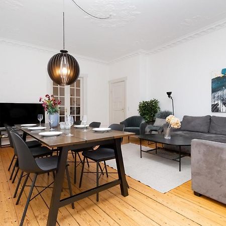 Arhus Bedst Placerede Lejlighed & Udsigt Ngoại thất bức ảnh