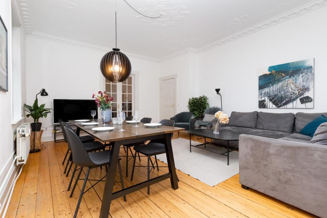 Arhus Bedst Placerede Lejlighed & Udsigt Ngoại thất bức ảnh