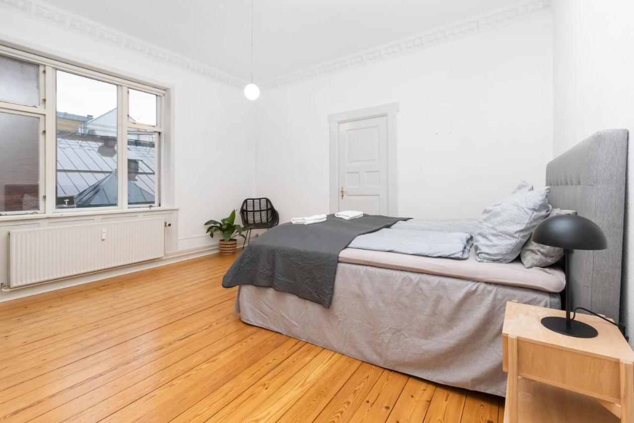 Arhus Bedst Placerede Lejlighed & Udsigt Ngoại thất bức ảnh